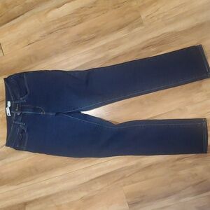 Levi's jeans size 4